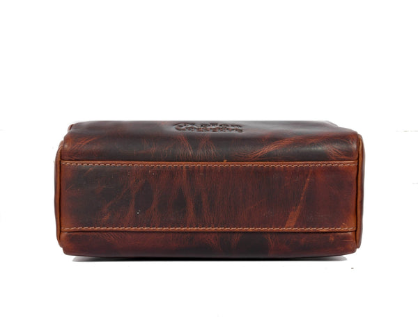 Aaron Reserve Vintage Leather Toiletry Bag – Full-Grain Dual Tone Travel Dopp Kit