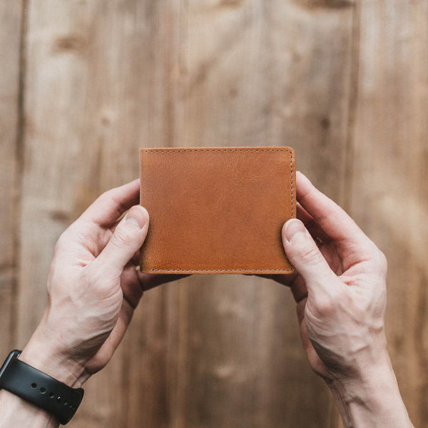 Osuna Mens Leather Wallet - Chestnut - Aaron Leather Goods