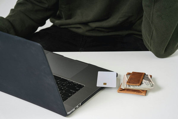 Sestao Leather Minimalist Money Clip Wallet - Caramel Brown - Aaron Leather Goods