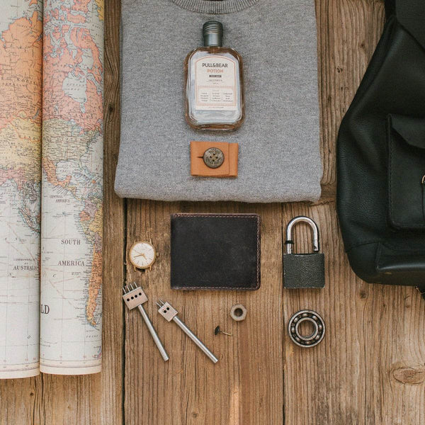 Osuna Mens Leather Wallet - Walnut Brown - Aaron Leather Goods
