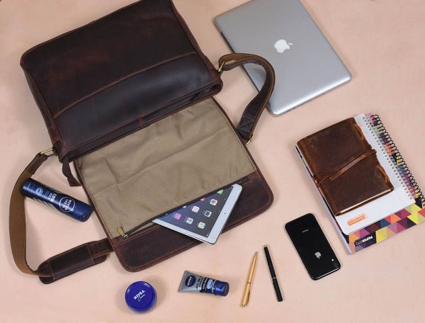 Villandry Leather Messenger Bag - Walnut Brown - Aaron Leather Goods