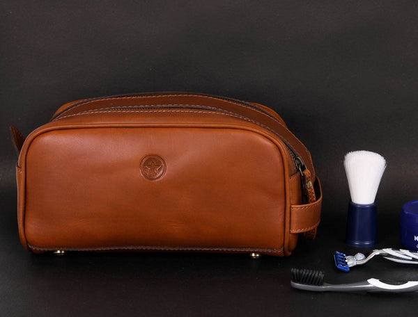 Omaha Leather Toiletry Bag - Cinnamon Brown - Aaron Leather Goods